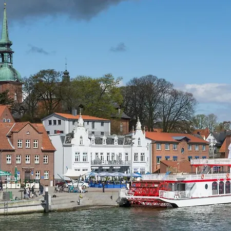 Heimathafen 4 - M S Poseidon Apartment Kappeln